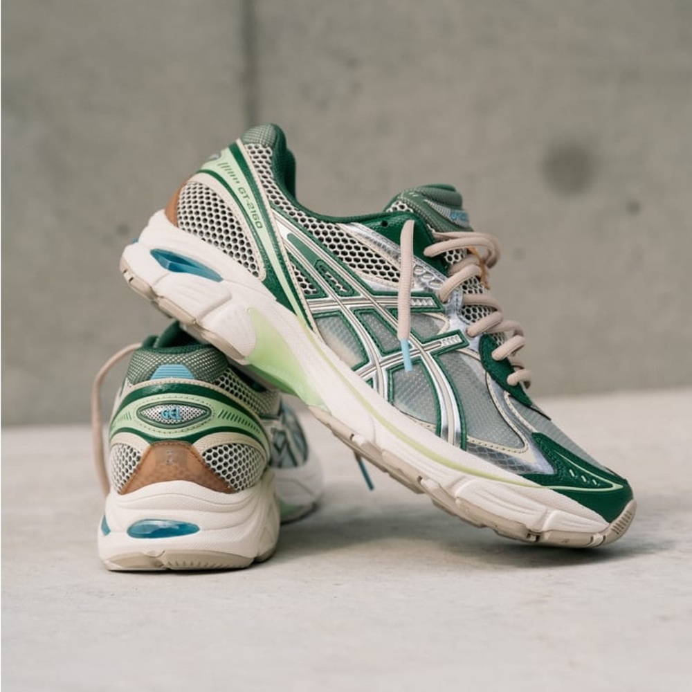 Above The Clouds X ASICS GT-2160